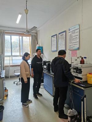 学院开展仪器设备维护及操作培训工作