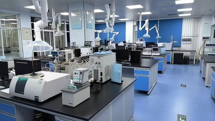 昂扬向上启新篇 学校做好新学期各项准备工作
