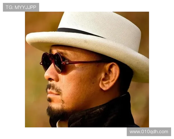 声优界的“硬汉”柔情：小山刚志，用声音编织的传奇